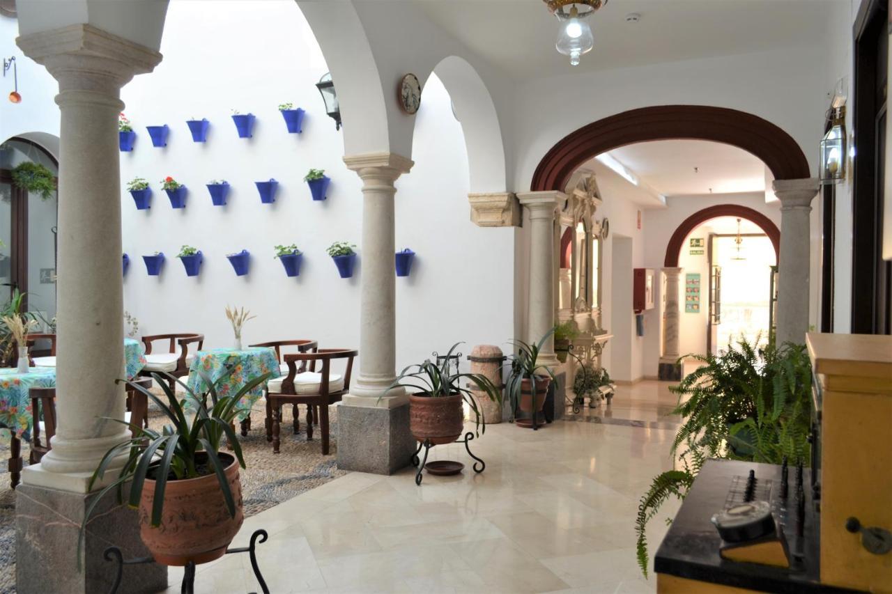 Hotel Marisa Córdoba Buitenkant foto